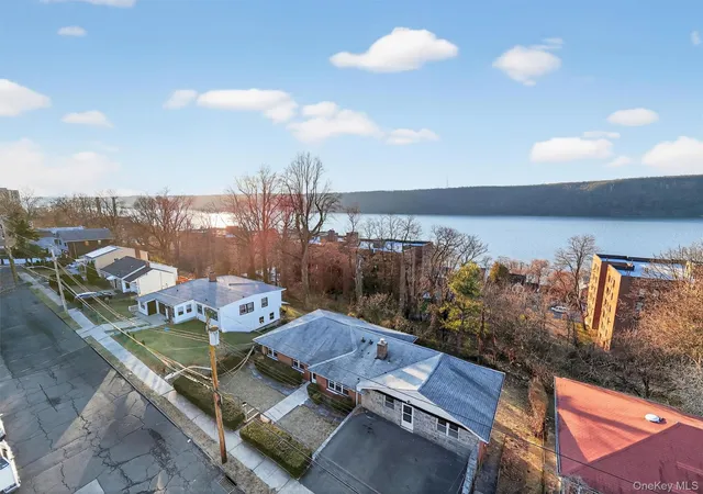 $775,000 | 43 Arthur Place, Yonkers, NY 10701