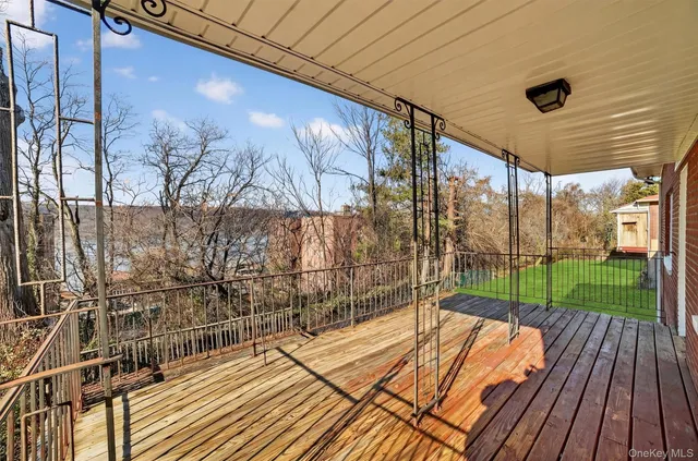 $775,000 | 43 Arthur Place, Yonkers, NY 10701