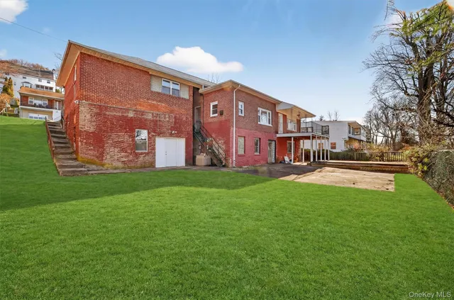 $775,000 | 43 Arthur Place, Yonkers, NY 10701