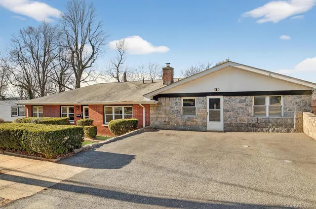 $775,000 | 43 Arthur Place, Yonkers, NY 10701