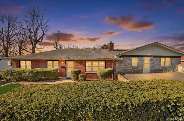 $775,000 | 43 Arthur Place, Yonkers, NY 10701