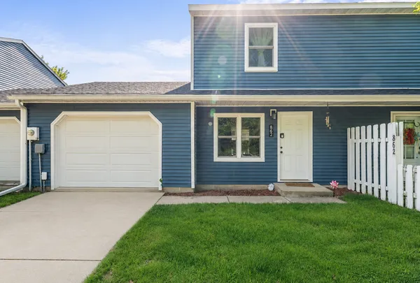 $190,900 | 862 West Village Circle, Rochester, MN 55904