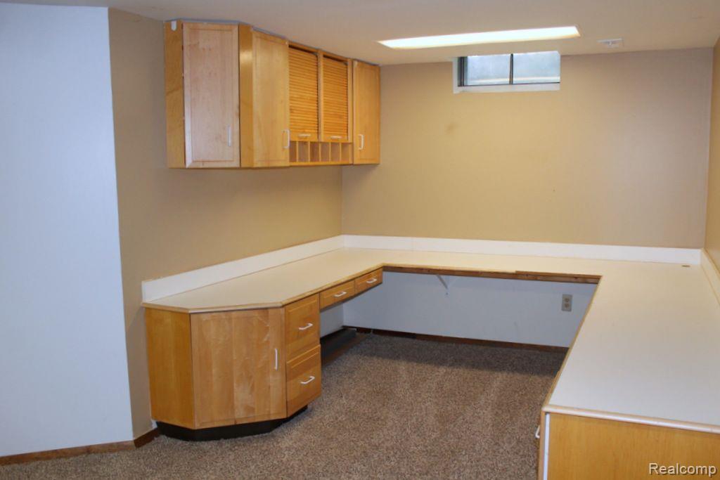 8620 Rattalee Lake Road Clarkston, MI 48348 - Photo 26 of 49