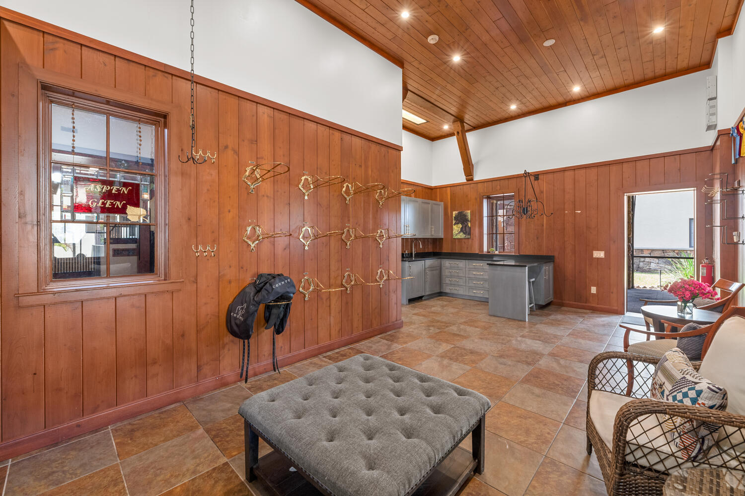 6259 Homeland Road Lake Worth, FL 33449 - Photo 53 of 62 a living room with furniture