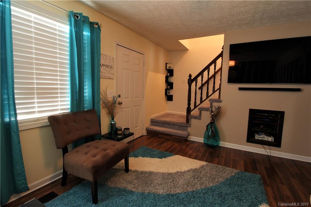 130 Forest Park Road Matthews, NC 28104 - Photo 4 of 19 Gallery Image 4