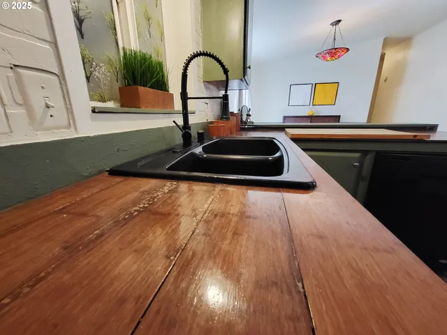 $115,000 | 2350 North Terry Street, Unit 55, Eugene, OR 97402