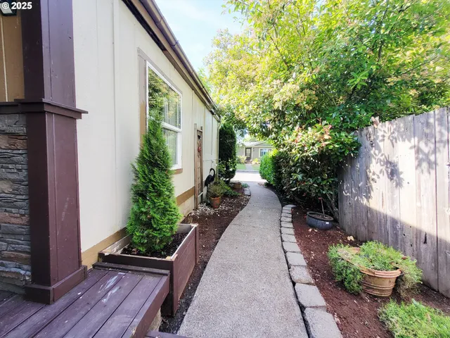 $115,000 | 2350 North Terry Street, Unit 55, Eugene, OR 97402