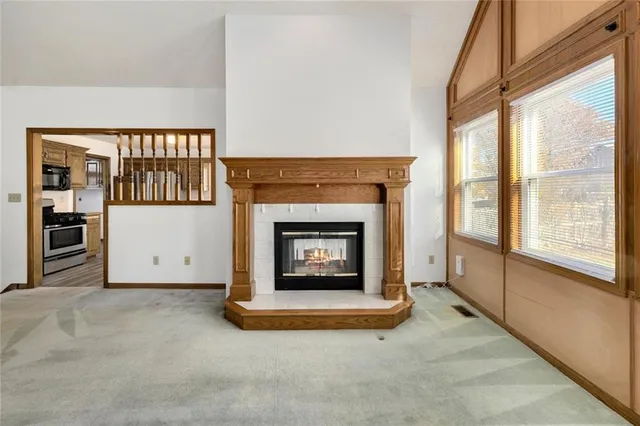 $349,000 | 2121 Northeast Concord Street, Lee's Summit, MO 64086