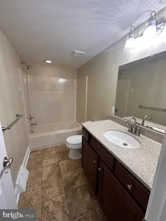 $2,800 | 1604 Raintree Lane, Unit 1604, Malvern, PA 19355