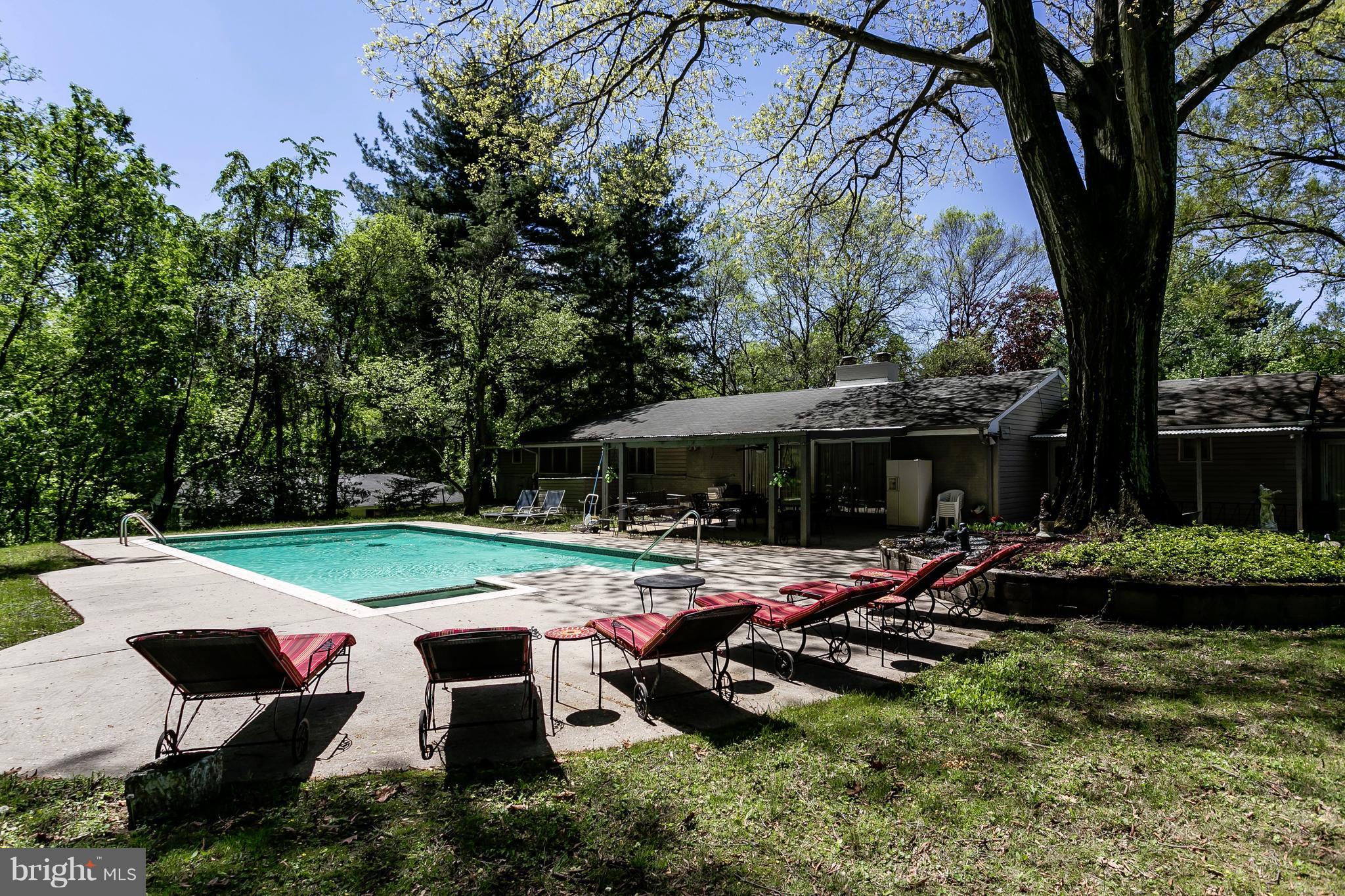 8209 Anita Road Baltimore, MD 21208 - Photo 29 of 29 LOT'S OF ROOM FOR OUTDOOR ENTERTAINING!