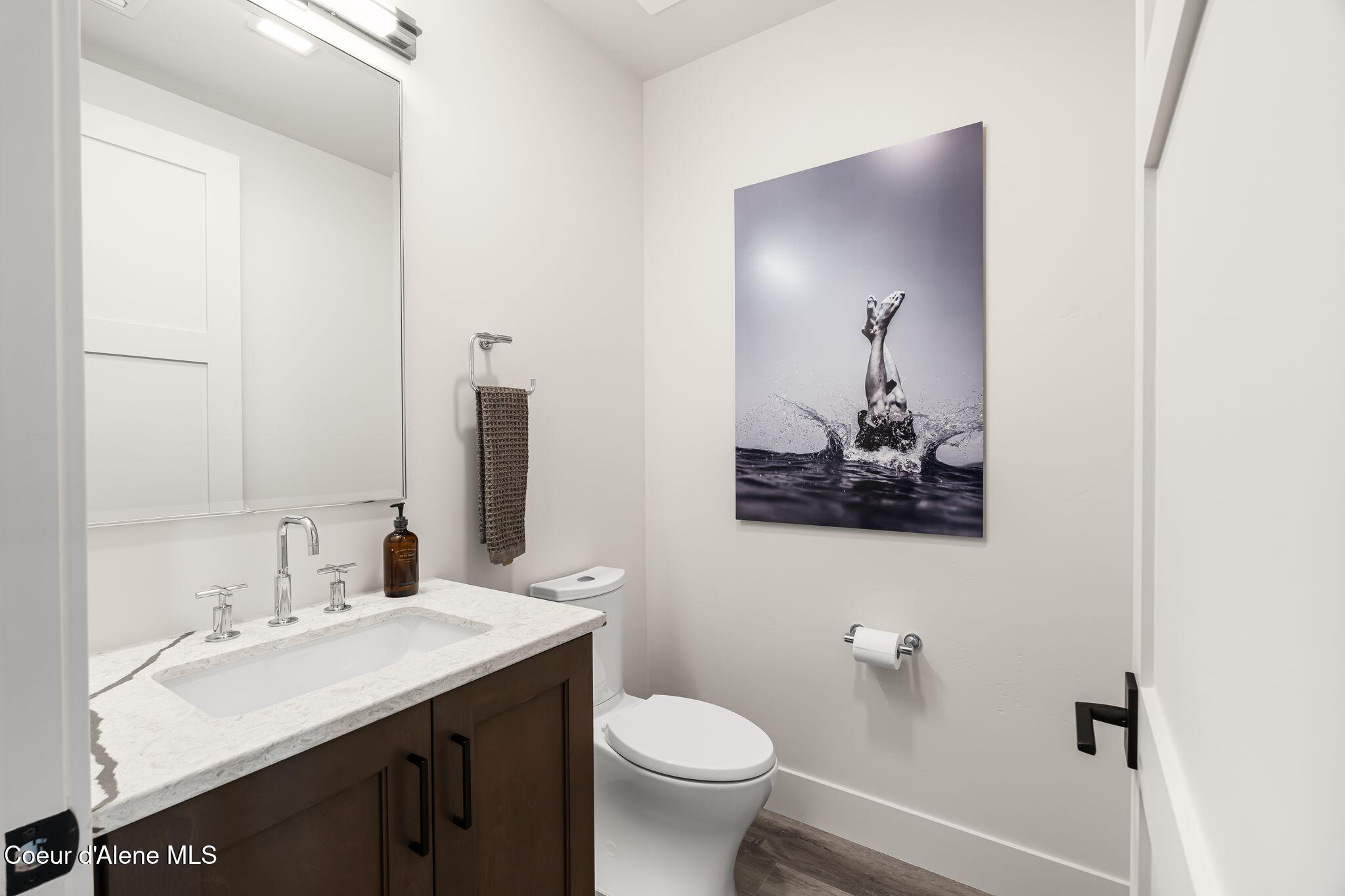 802 Sandpoint Avenue, Unit 8301 Sandpoint, ID 83864 - Photo 35 of 61 18_A7404343