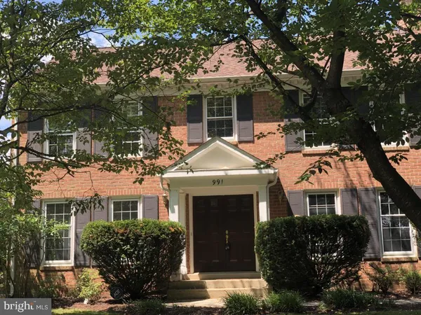 $5,500 | 991 Farm Haven Drive, Rockville, MD 20852