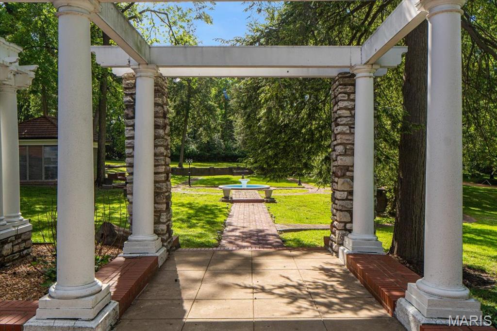 1601 Warson Road Ladue, MO 63124 - Photo 4 of 69