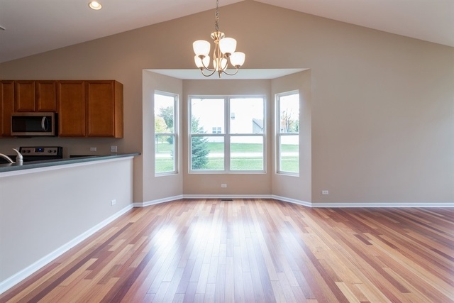 1701 Roger Road Woodstock, IL 60098 - Photo 7 of 17