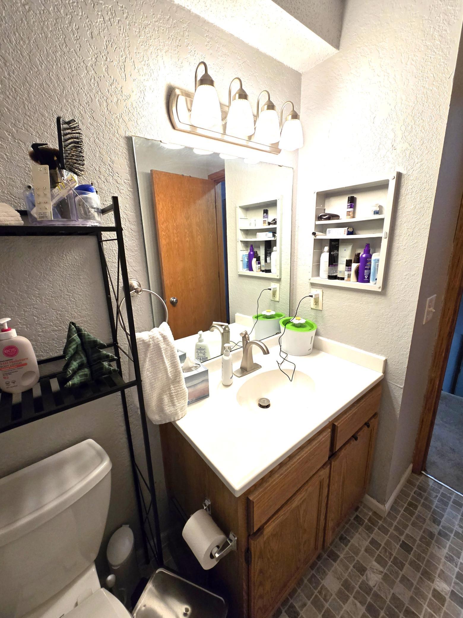 915 7th Street, Unit 8 Jordan, MN 55352 - Photo 13 of 20