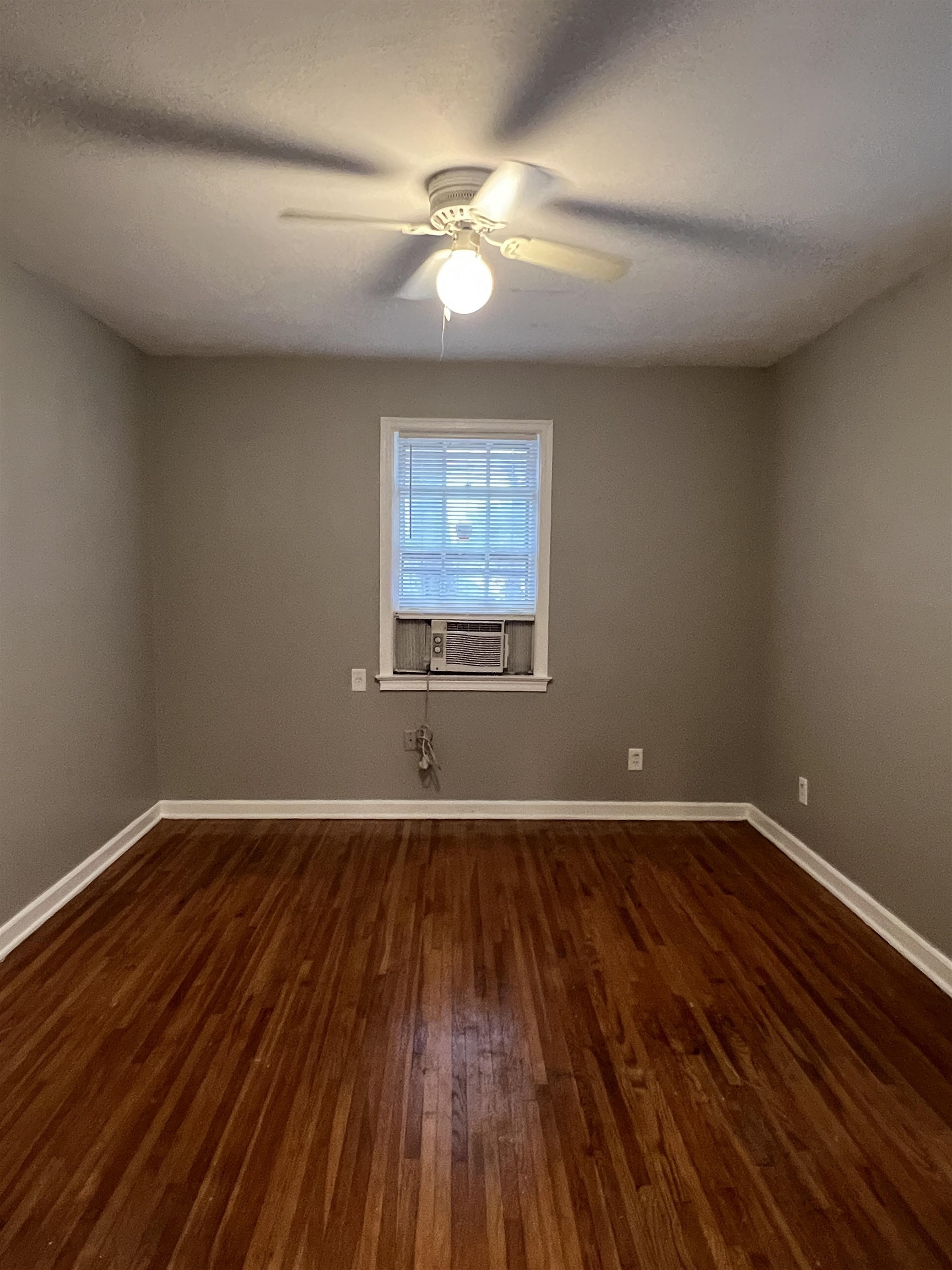 3158 Hoskins Road Memphis, TN 38111 - Photo 7 of 12 Gallery Image 7