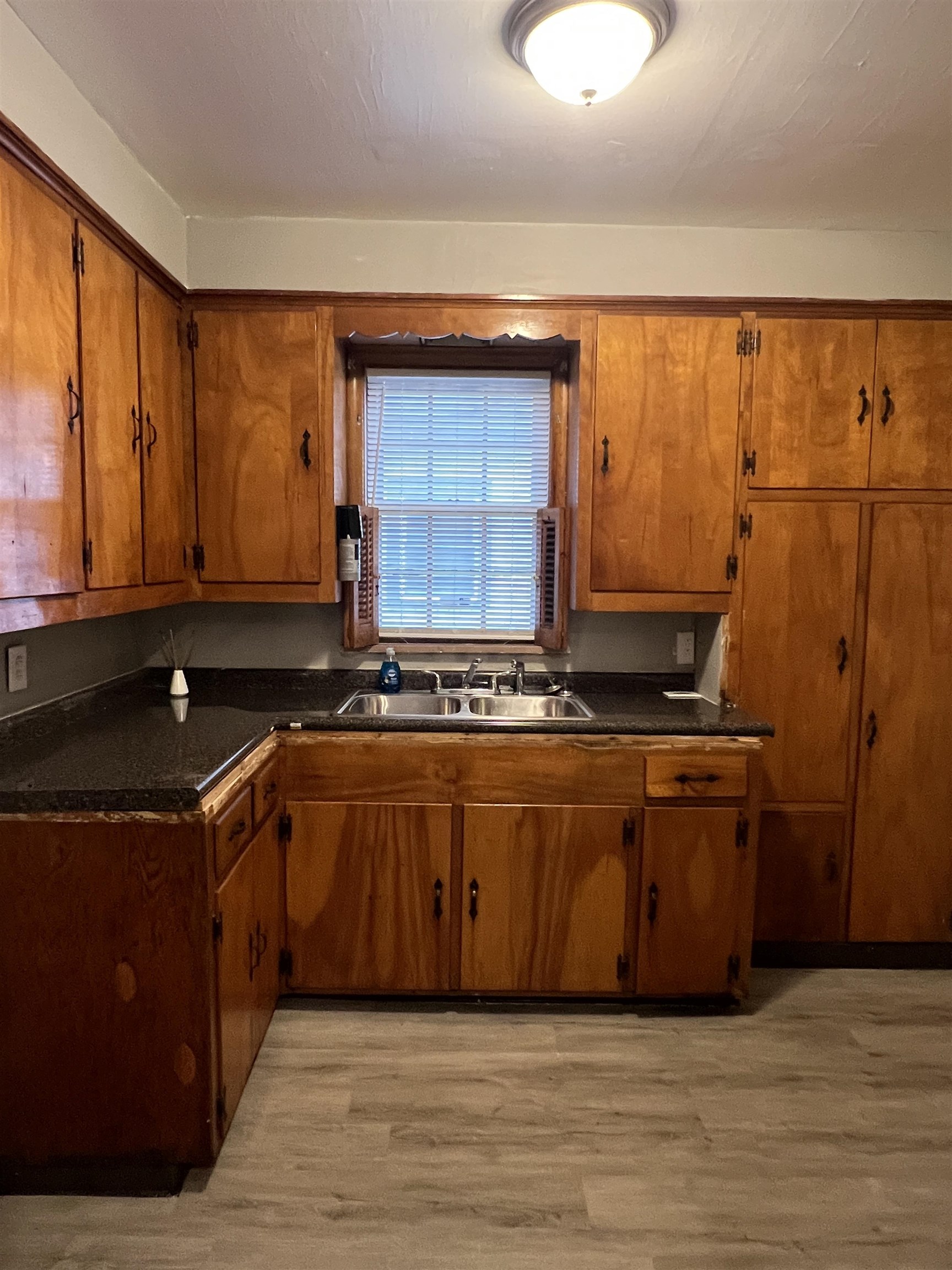 3158 Hoskins Road Memphis, TN 38111 - Photo 10 of 12 Gallery Image 10