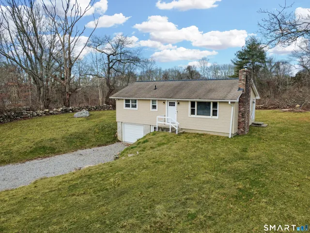 $389,000 | 179 North Anguilla Road, Stonington, CT 06379
