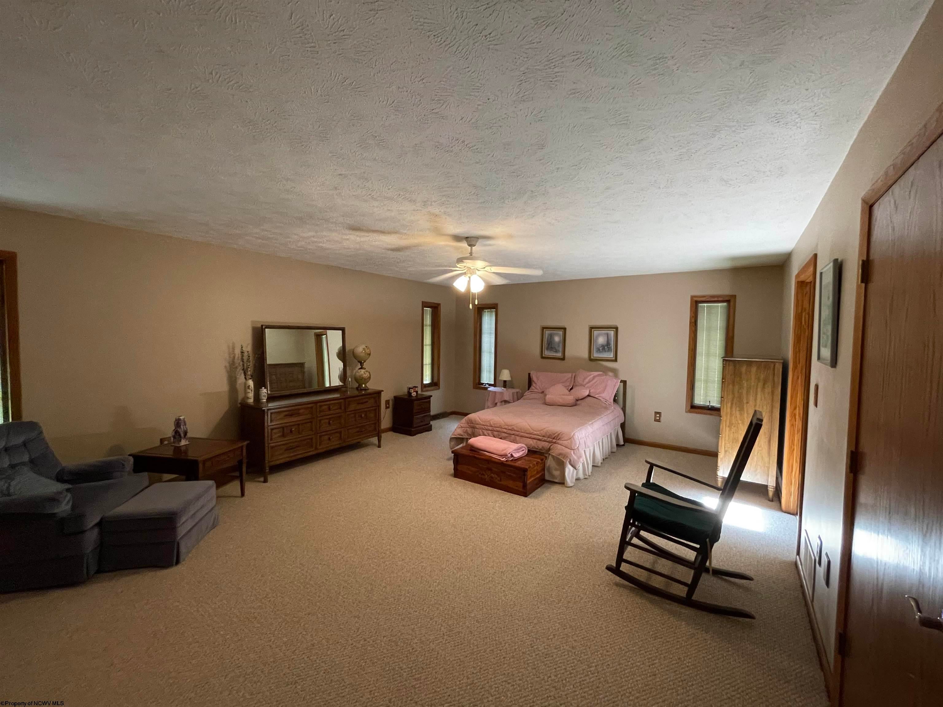 91 Clemans Road Flemington, WV 26347 - Photo 17 of 30 Gallery Image 17