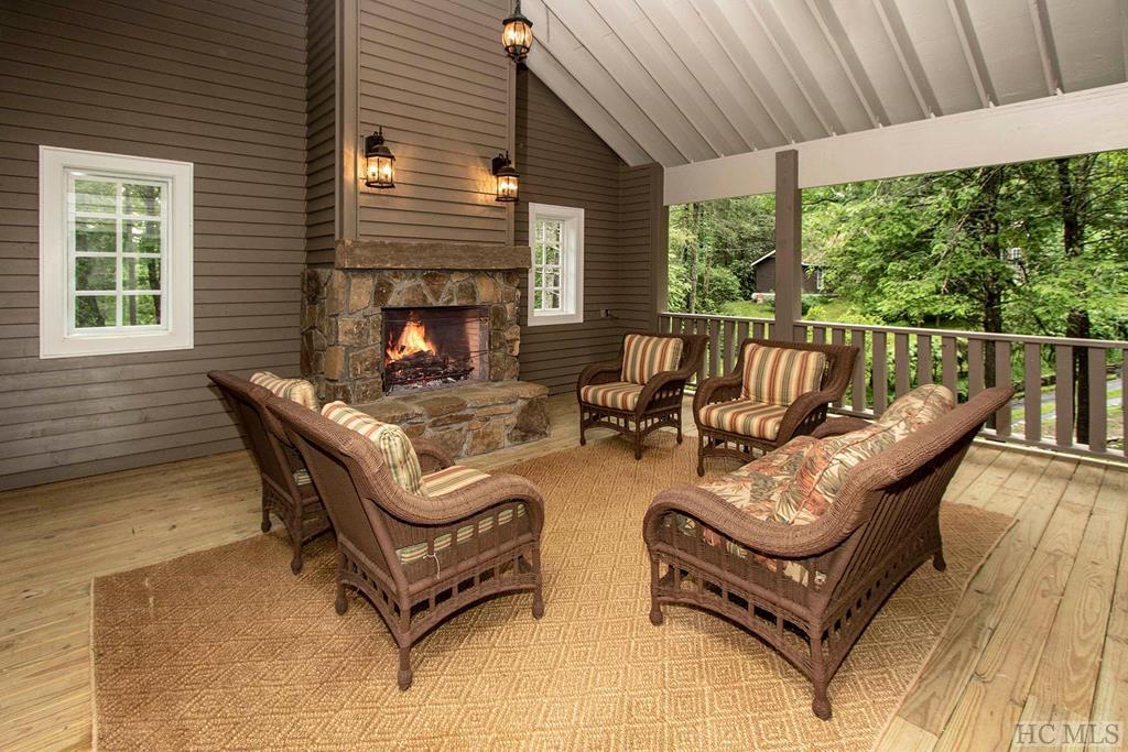 546 Franklin Road Highlands, NC 28741 - Photo 14 of 32 Gallery Image 14