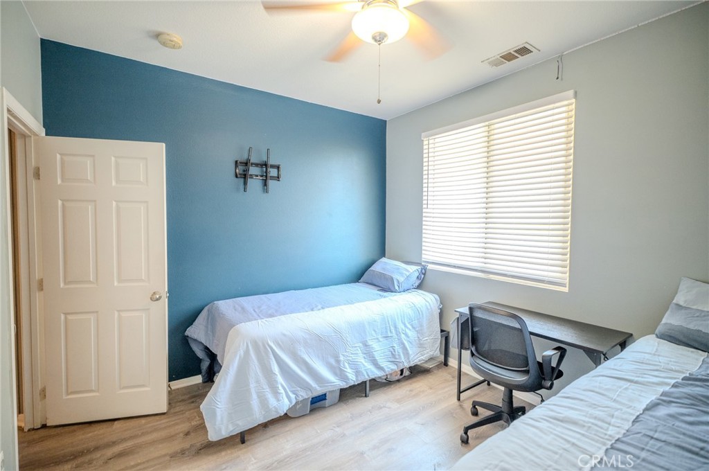1895 Silver Drop Lane Hemet, CA 92545 - Photo 34 of 50 Bedroom 3