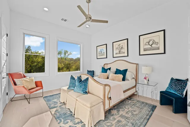 $699,900 | 5001 Childers Path, Austin, TX 78741