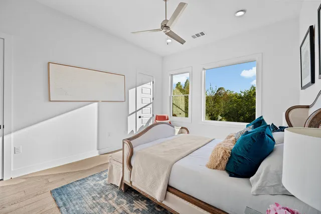 $699,900 | 5001 Childers Path, Austin, TX 78741