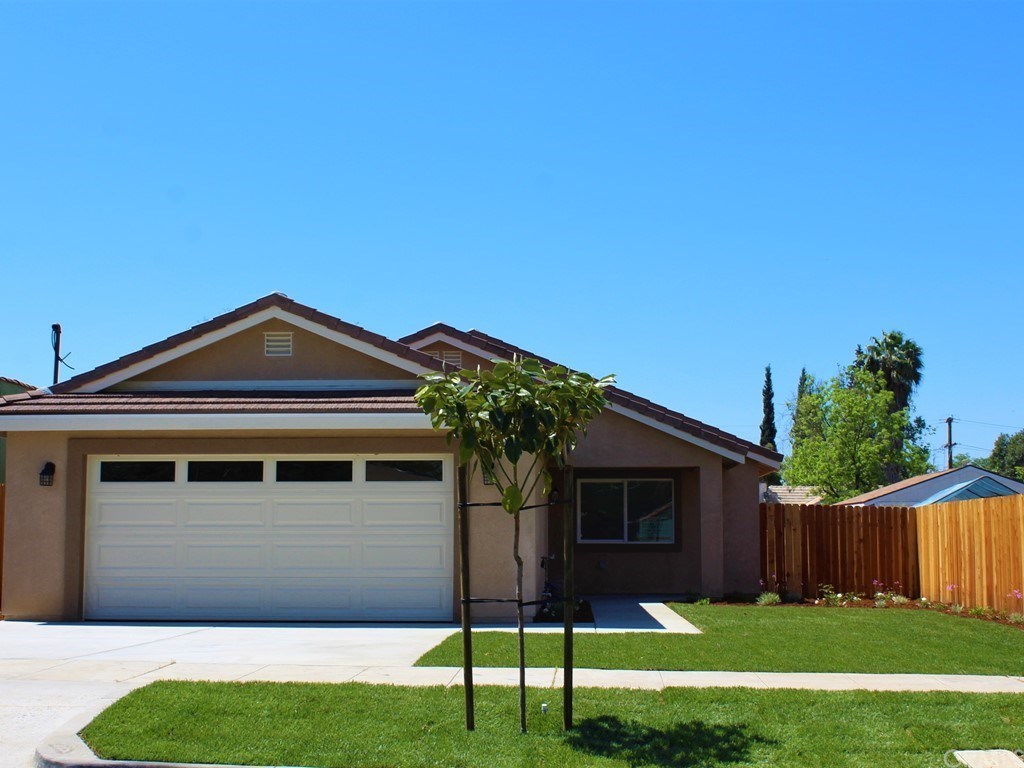 2758 Iris Street Riverside, CA 92507 - Photo 1 of 1