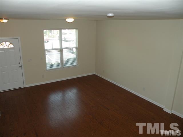 3020 Berkeley Springs Place Raleigh, NC 27616 - Photo 3 of 14