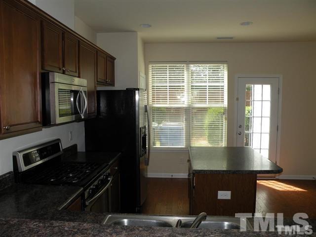 3020 Berkeley Springs Place Raleigh, NC 27616 - Photo 8 of 14