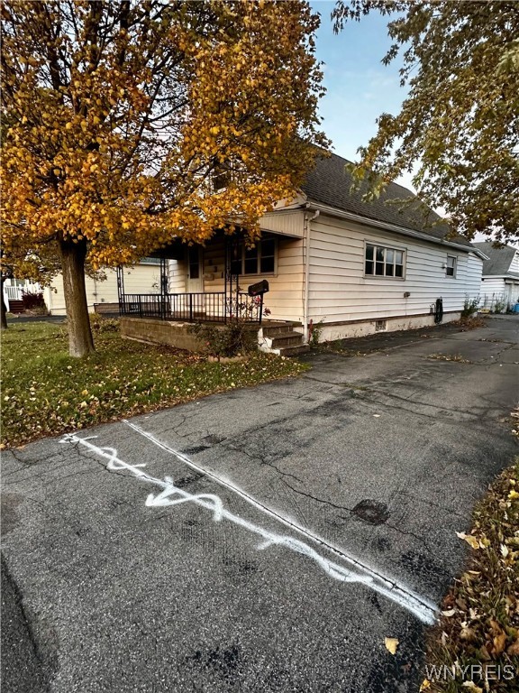 531 Harlem Road West Seneca, NY 14224 - Photo 2 of 18