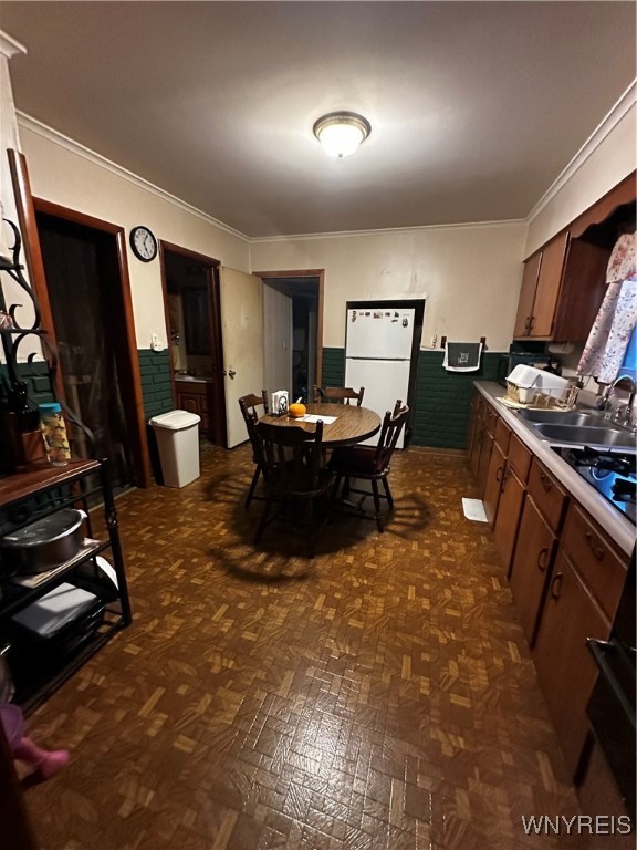 531 Harlem Road West Seneca, NY 14224 - Photo 5 of 18 Kitchen