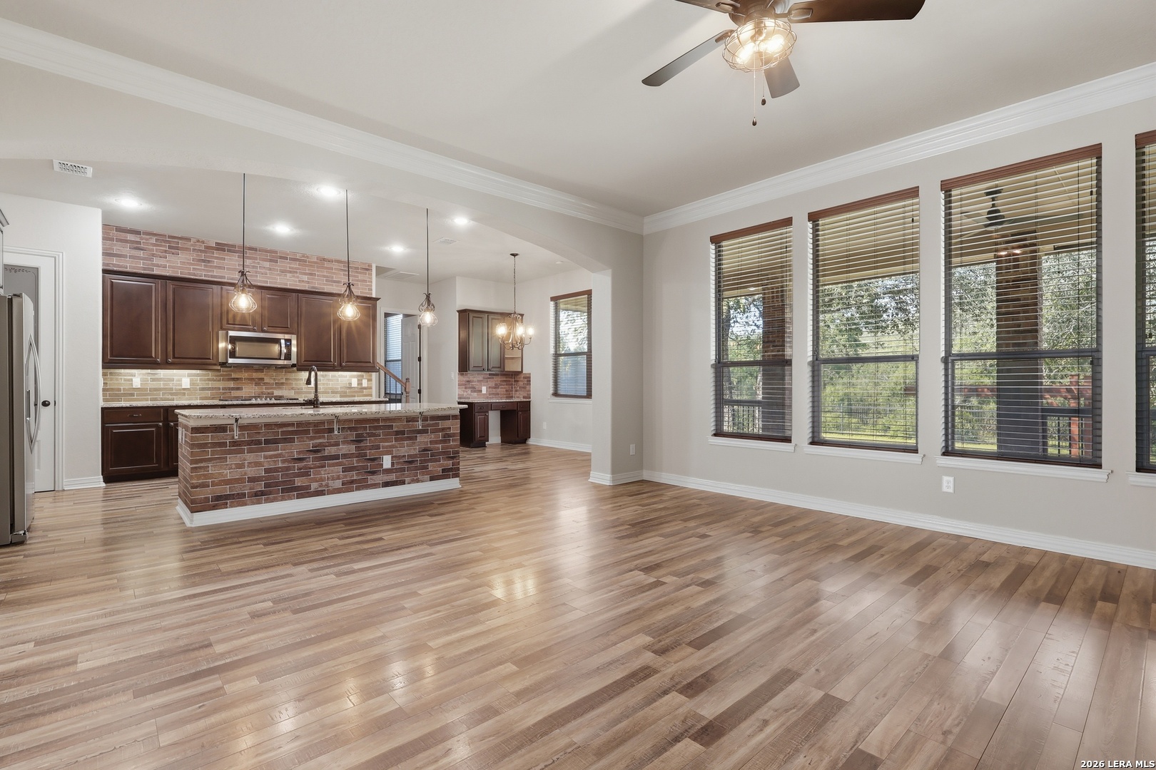 19003 Seminole Pass Garden Ridge, TX 78266 - Photo 3 of 32
