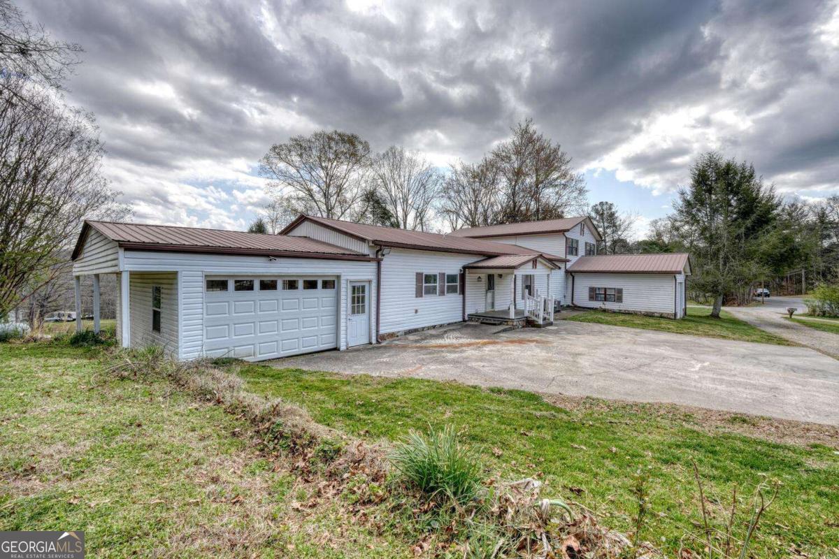 211 Old Copperhill Road Blue Ridge, GA 30513 - Photo 2 of 53