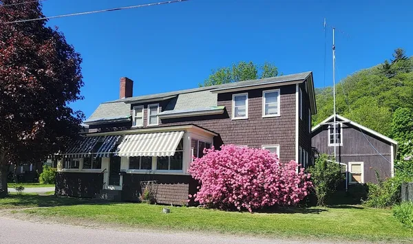 $479,000 | 174 South Main Street, Waterbury, VT 05676