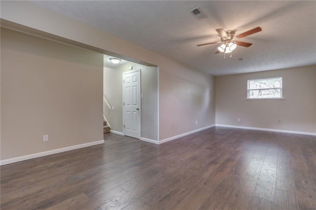 969 Stonegate Road Greenwood, IN 46142 - Photo 13 of 31 Gallery Image 13
