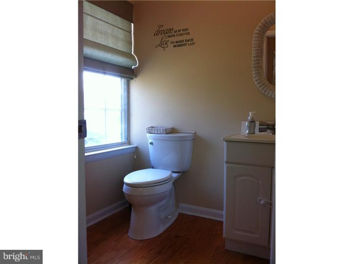 257 Aspen Road Yardley, PA 19067 - Photo 13 of 18 Bathroom