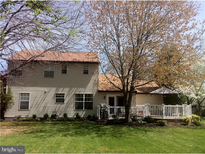 257 Aspen Road Yardley, PA 19067 - Photo 15 of 18 Exterior Back