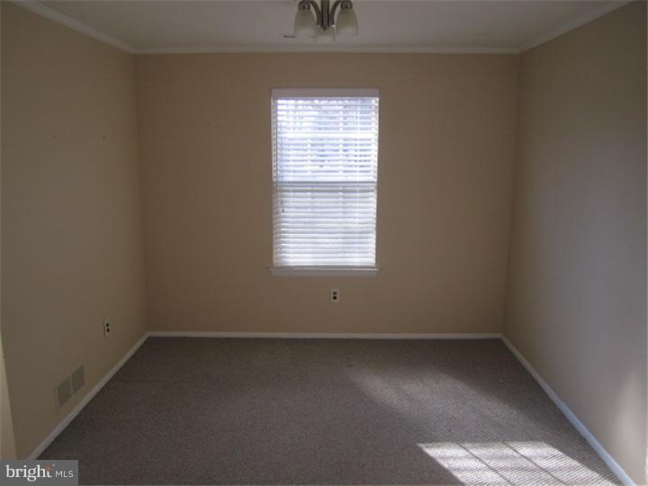 257 Aspen Road Yardley, PA 19067 - Photo 6 of 18 Dining Room