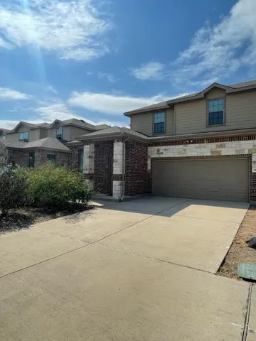 a front view of house with yard
