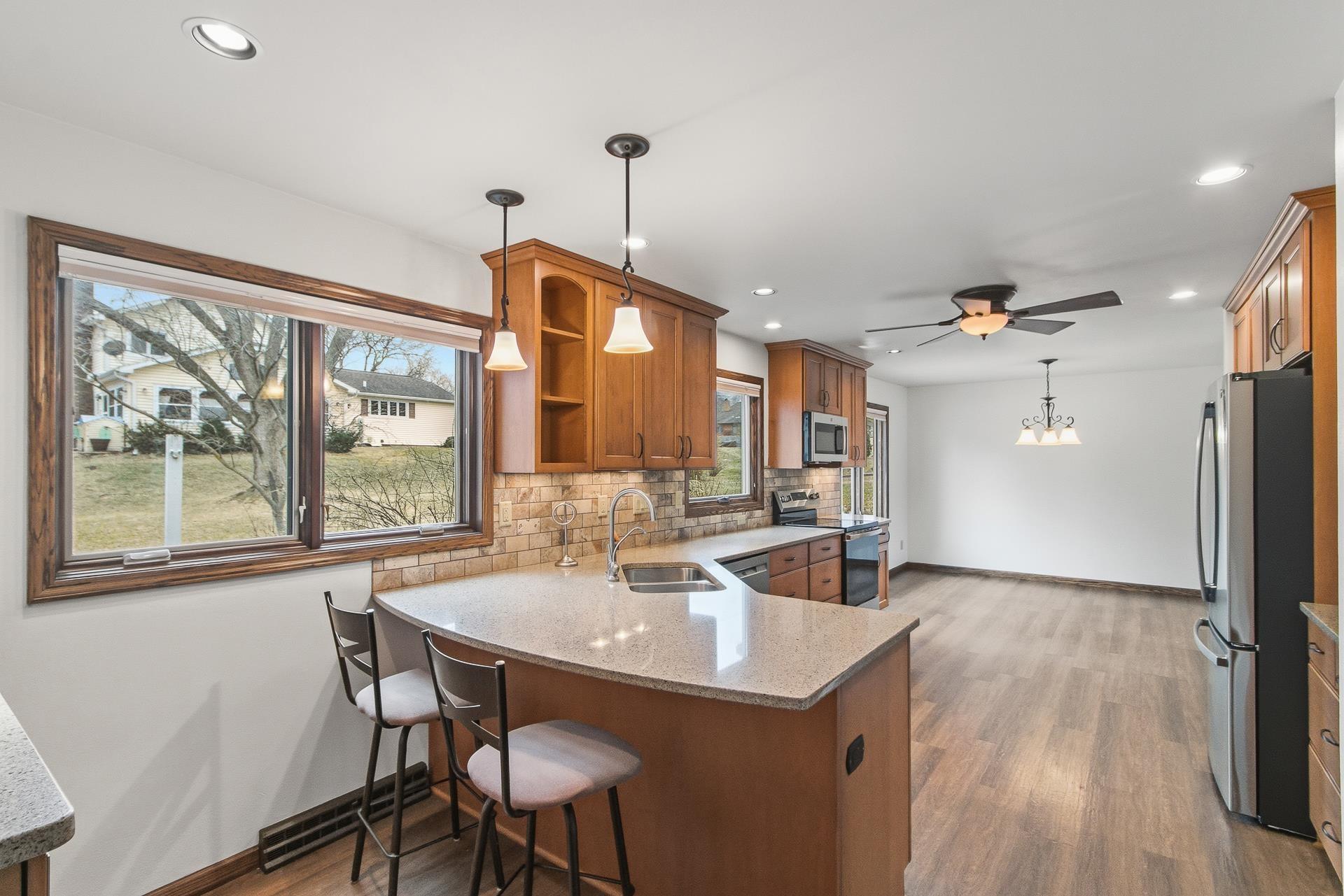 1426 North Westfield Road Middleton, WI 53562 - Photo 8 of 71