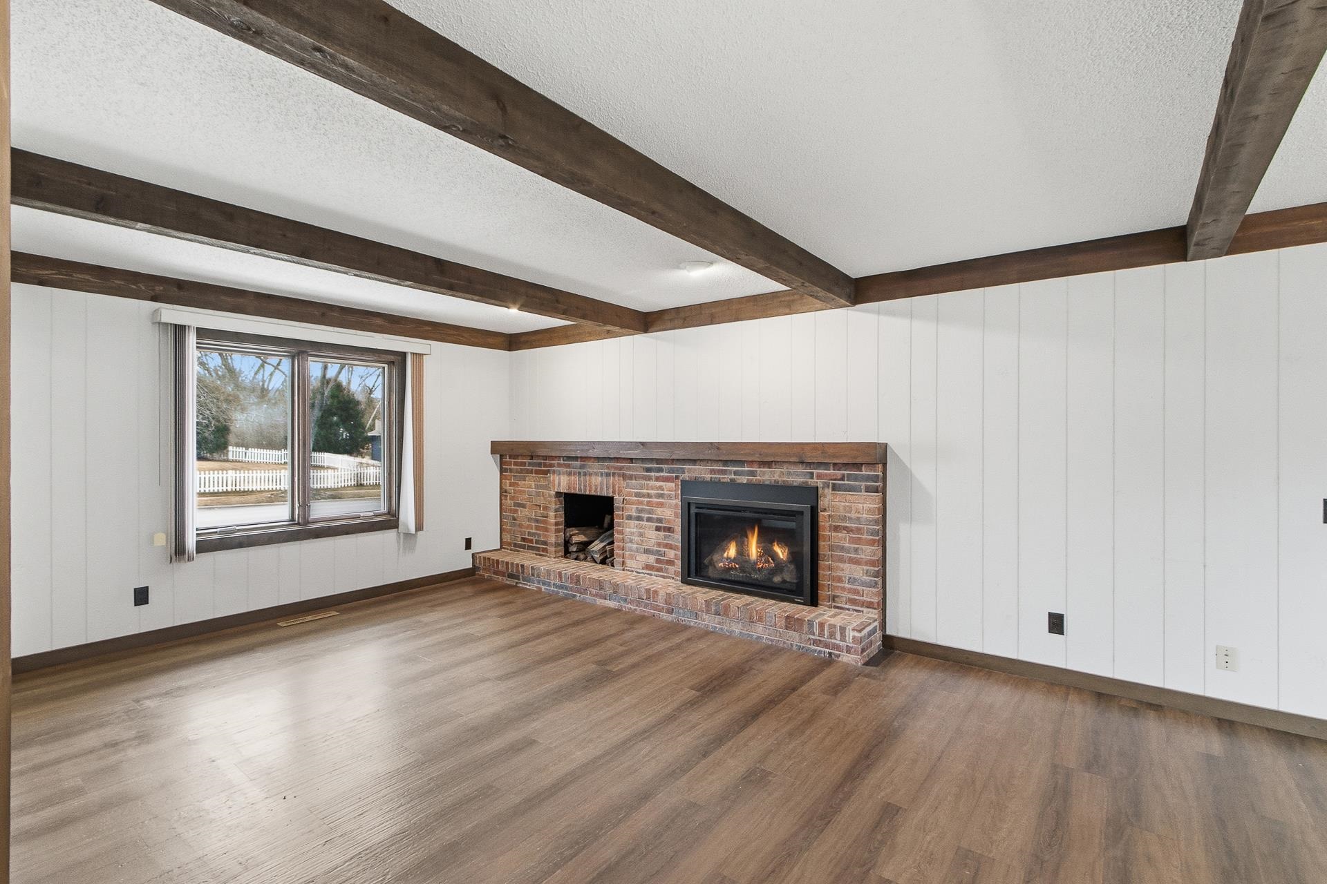 1426 North Westfield Road Middleton, WI 53562 - Photo 10 of 71