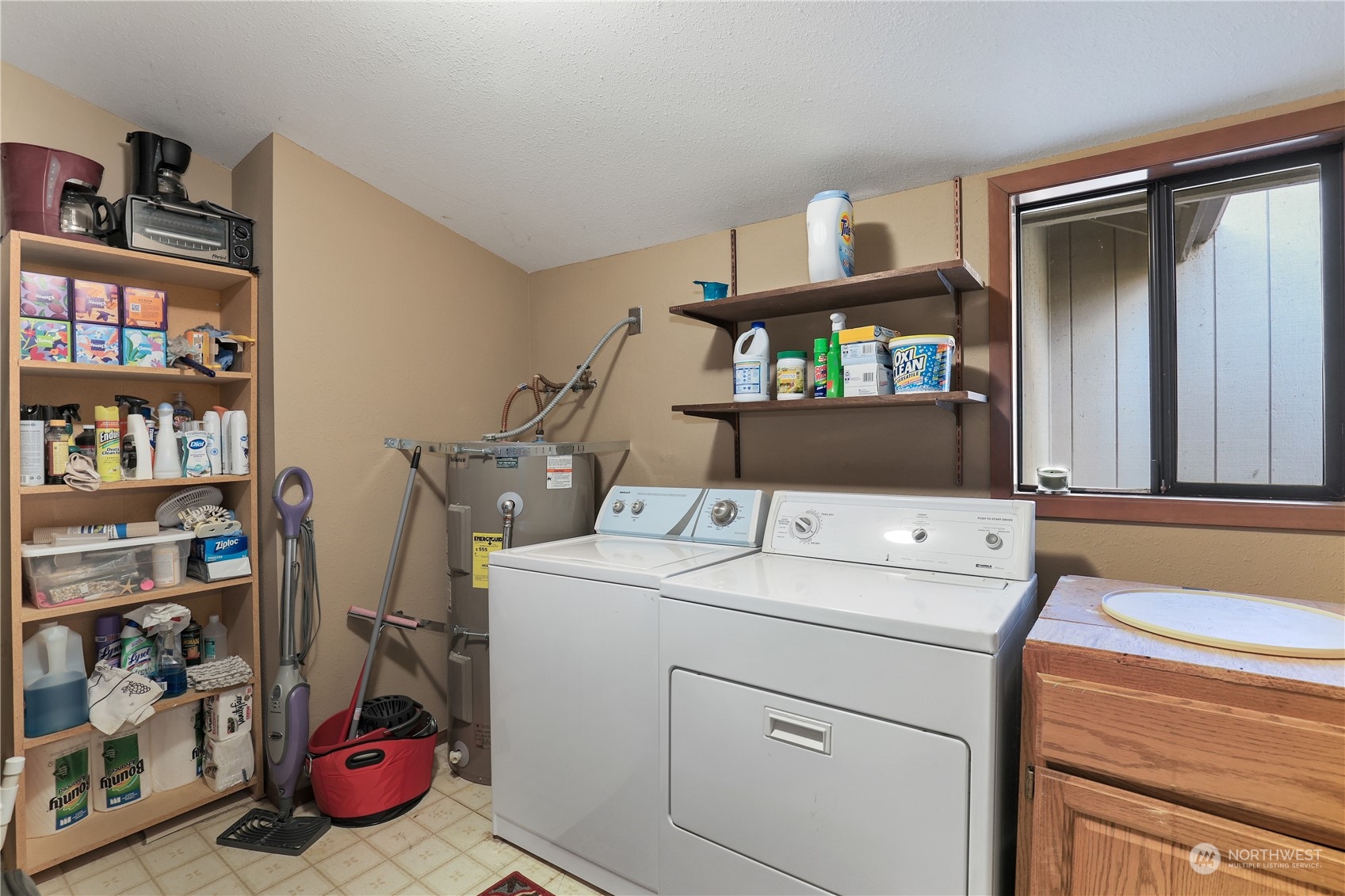101 Northeast Sundstrom Road Belfair, WA 98528 - Photo 31 of 40 a utility room with dryer and washer