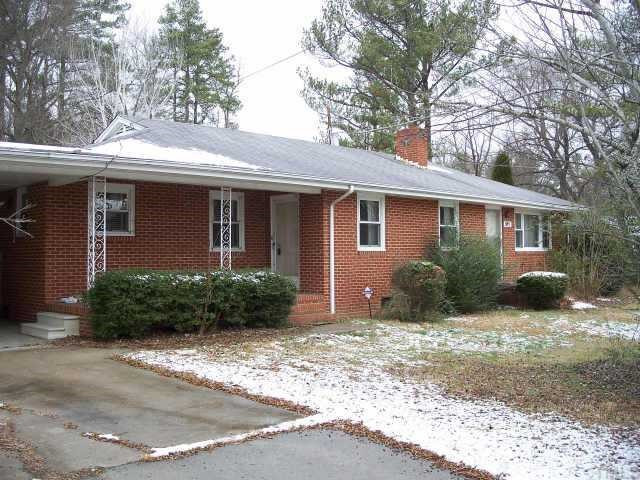5713 North Roxboro Road Durham, NC 27712 - Photo 1 of 12 Exterior Front