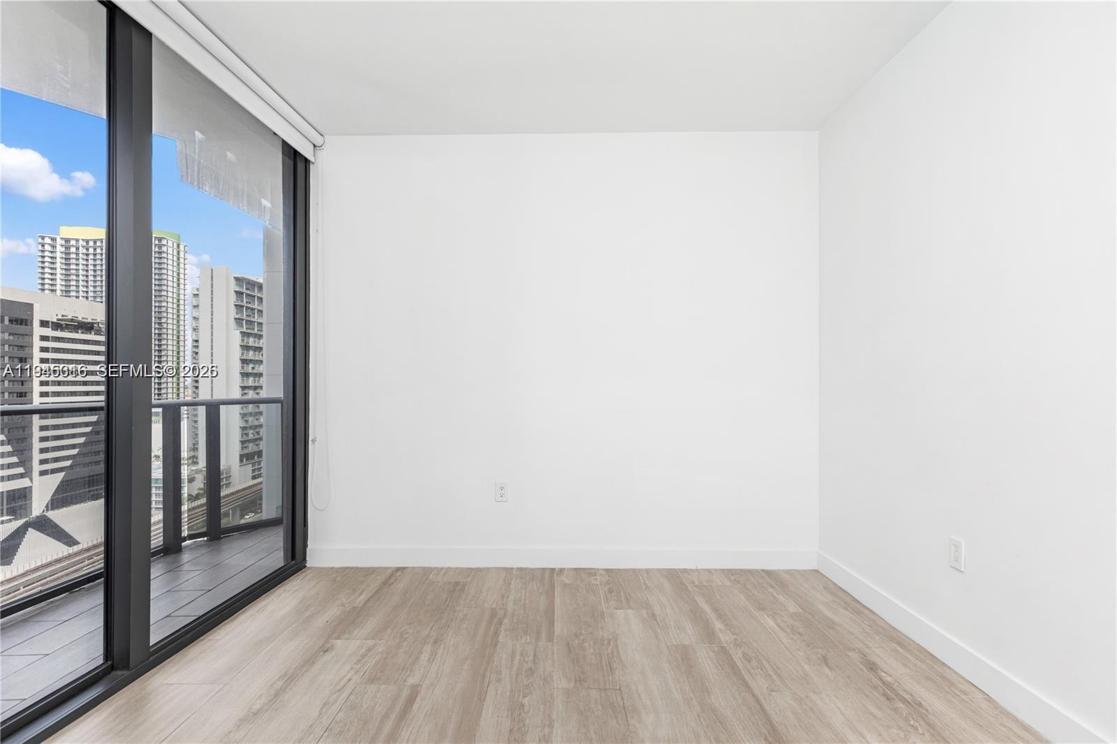 55 Southwest 9th Street, Unit 1608 Miami, FL 33130 - Photo 26 of 49