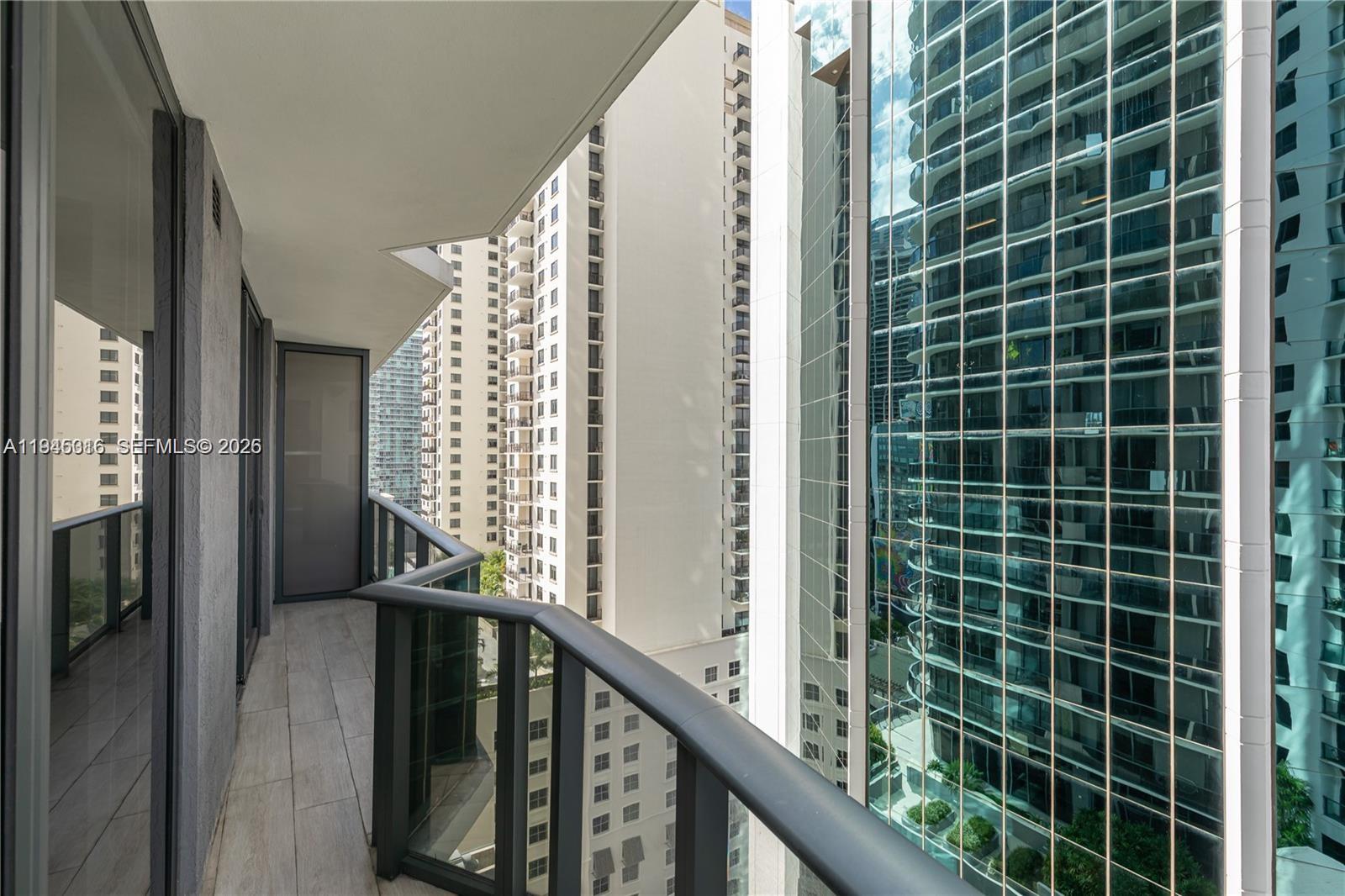55 Southwest 9th Street, Unit 1608 Miami, FL 33130 - Photo 31 of 49
