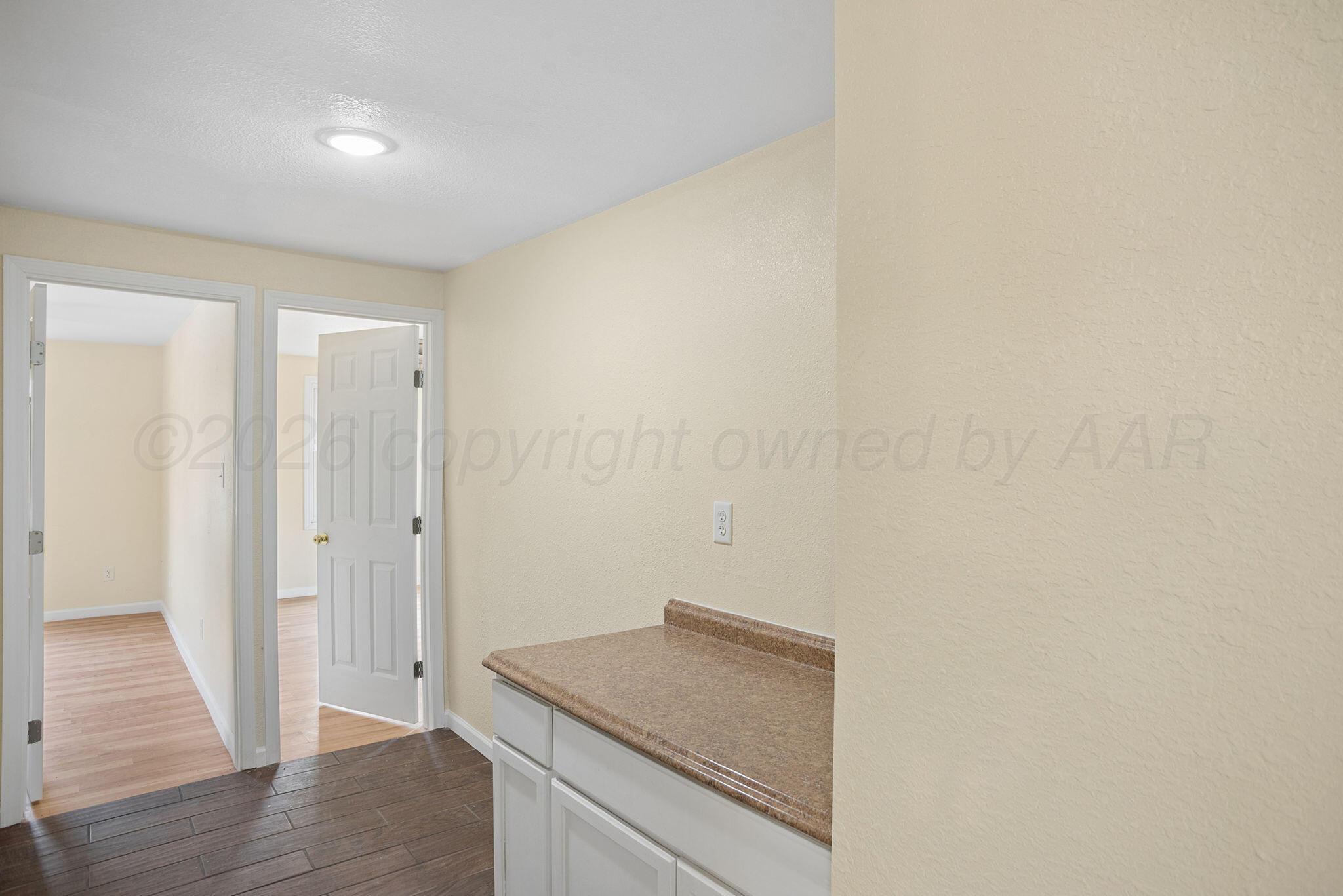 321 North Rider Street Pampa, TX 79065 - Photo 15 of 36 DSC_0667