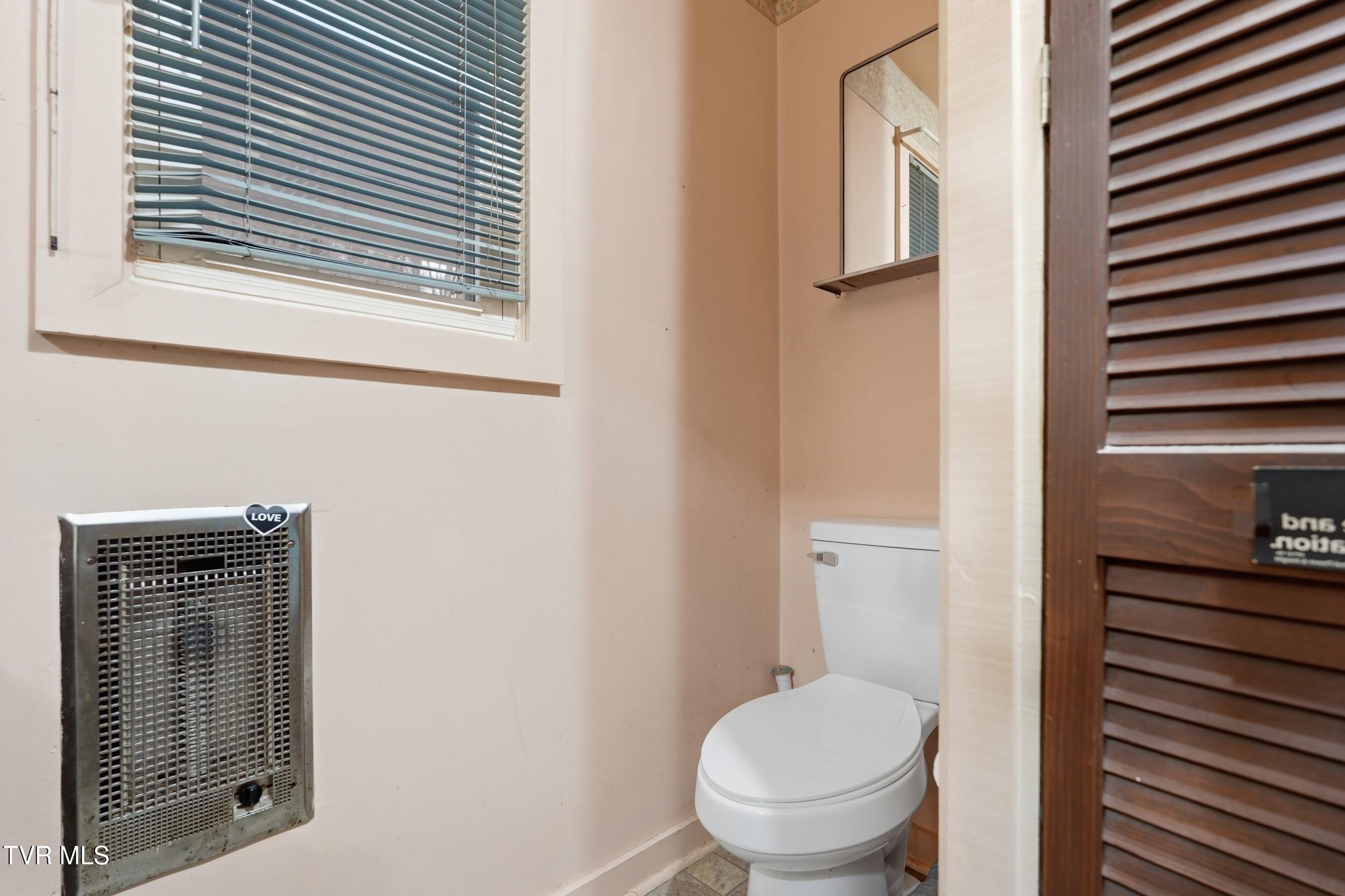 16120 Mountain Spring Road Abingdon, VA 24210 - Photo 18 of 33 14_dsc02211