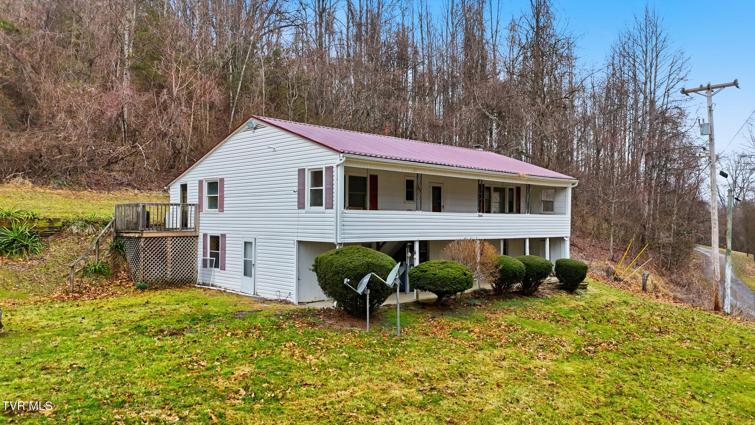 16120 Mountain Spring Road Abingdon, VA 24210 - Photo 2 of 33 1_dji_20260302101940_0377_d