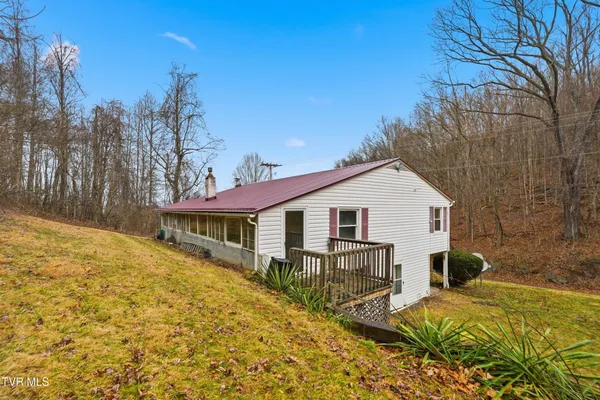$139,999 | 16120 Mountain Spring Road, Abingdon, VA 24210